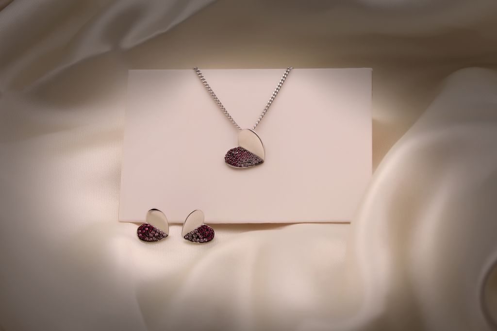 Royal Amethyst Pendant Set