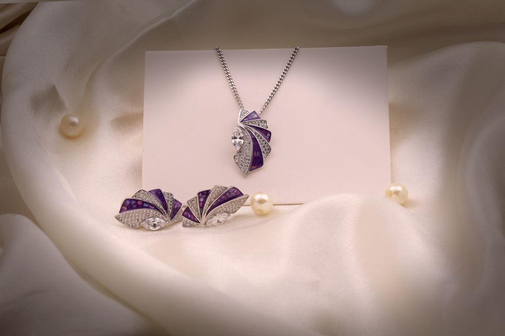 Royal Violet Fan Pendant Set