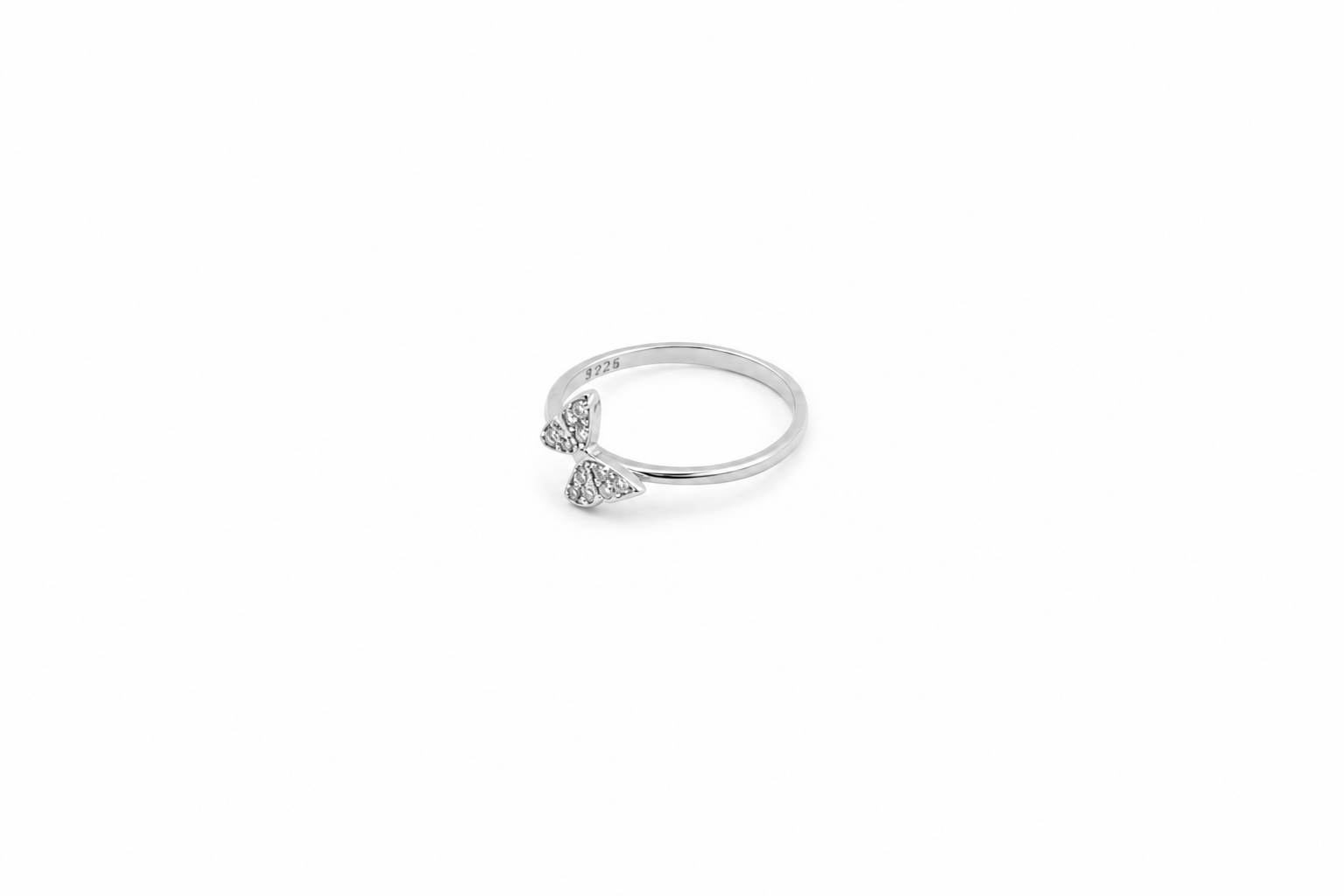 Dazzling Bow Contour Ring